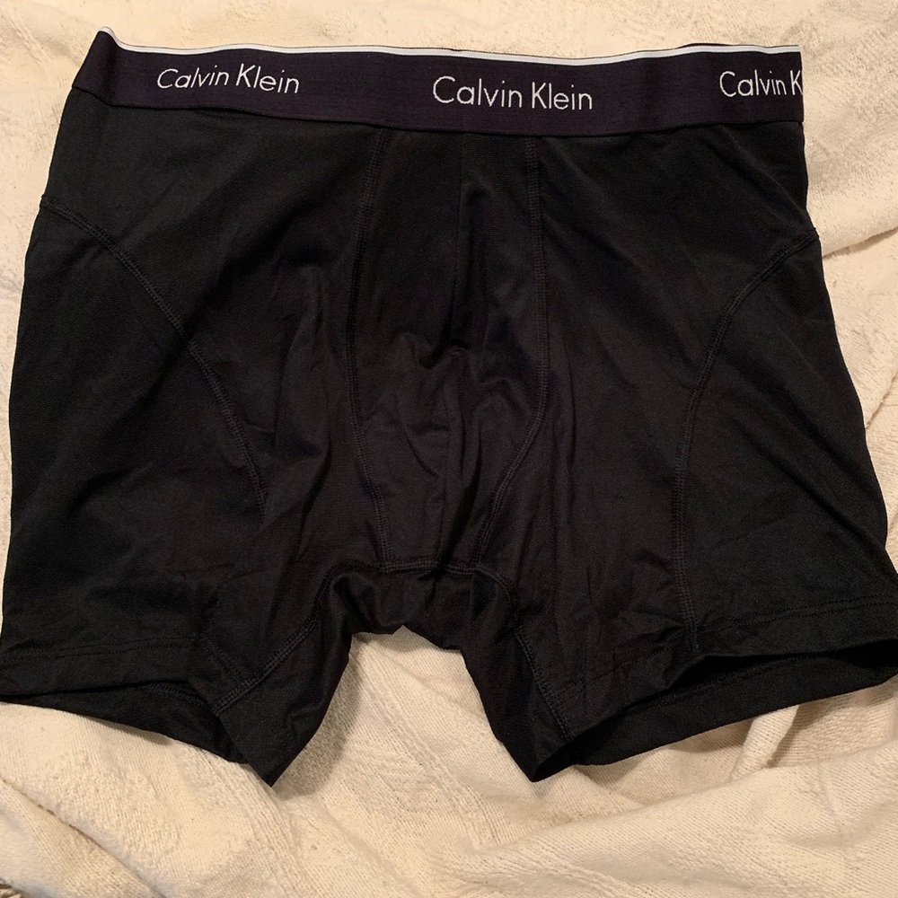 NEW CALVIN KLEIN Black Briefs Underwear Sz L 36-38